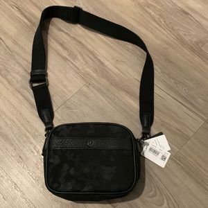 Lululemon Crossbody Bag. Taking offers! :)